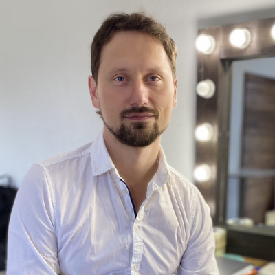 Дмитрий Новиков